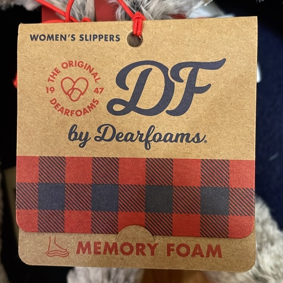 DF by Dearfoams NWT Women’s Slippers Memory Foam Size 9/10 Blue Red Pink - Picture 2 of 7
